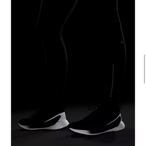 NWT Swift Speed High-Rise Tight 31”  black size 0 - Picture 5 of 12